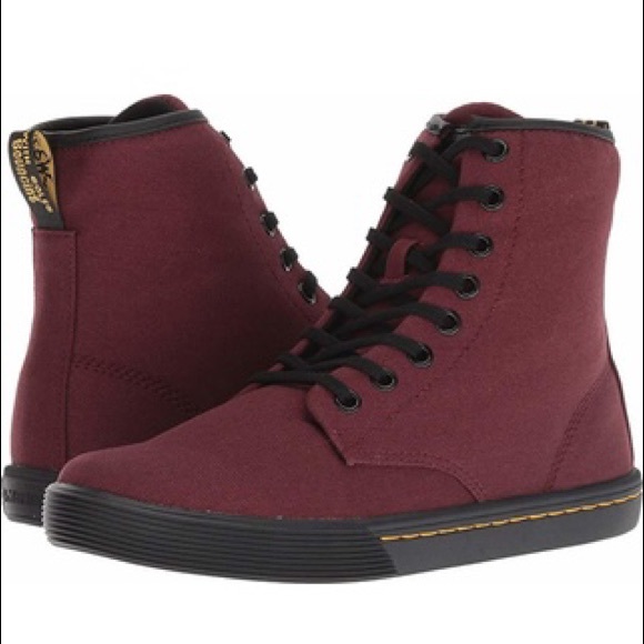 Dr. Martens Shoes - DR MARTENS SHERIDAN (size women’s 8)